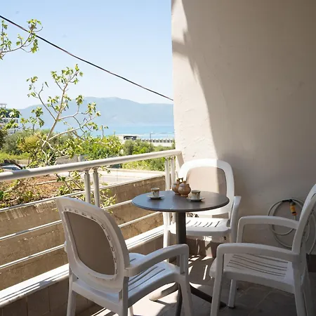 Апартаменты Seaview Jonuzaj Влёра
